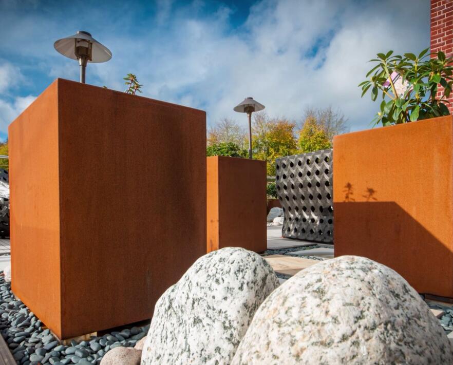 琼结锈钢板花箱